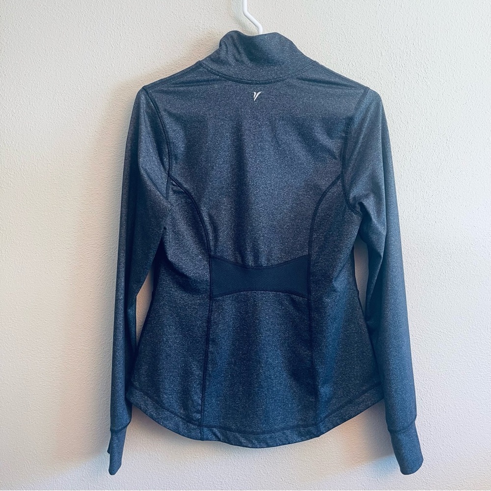 Old Navy Active Fitted Zip Up Jacket - Picture 12 of 16